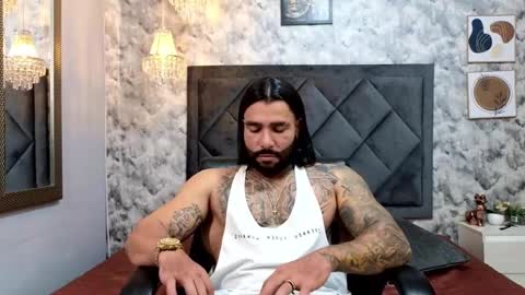 Snapshot of apolo_rousse chatting on 09.27.25 Apolo online show from 09.27.25