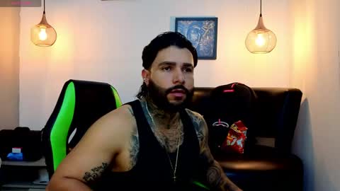 Snapshot of apolo_ryder chatting on 05.21.26 APOLO online show from 05.21.26