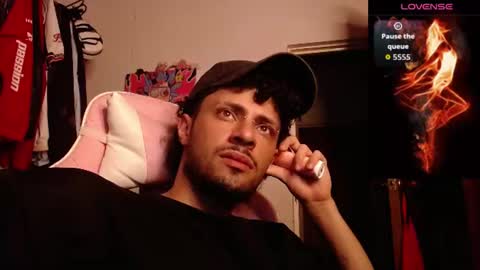Snapshot of apolo_s chatting on 06.14.26 Andres online show from 06.14.26