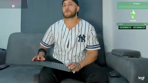 apolo_strange online show from 10.31.25