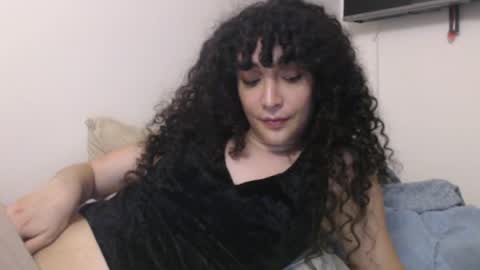 Snapshot of apolosbitch chatting on 05.21.26 Nix online show from 05.21.26