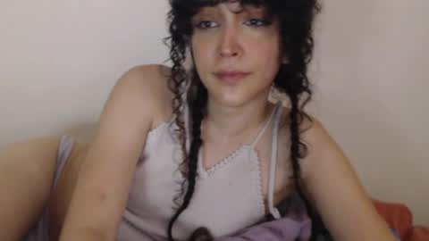 Snapshot of apolosbitch chatting on 06.08.26 Nix online show from 06.08.26