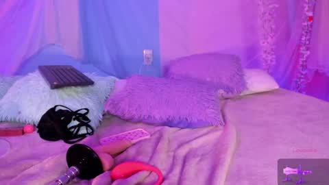 Lily online show from 04.16.26