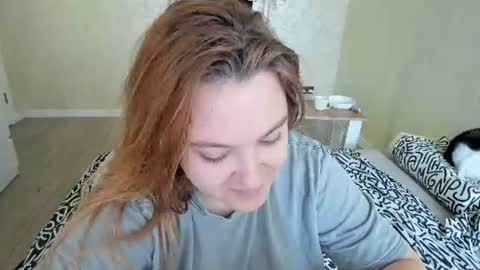 Snapshot of appleyummybuns chatting on 07.13.26 appleyummybuns online show from 07.13.26
