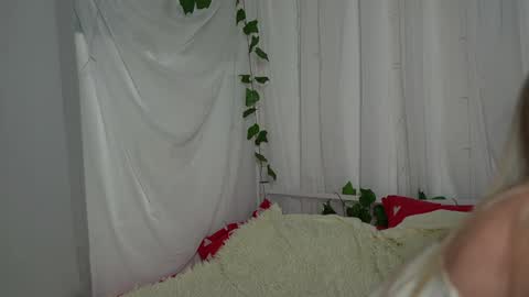 Snapshot of appr0ved chatting on 01.14.25 REYNA my friend online show from 01.14.25