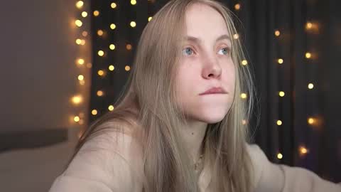 Snapshot of appr0ved chatting on 09.24.25 REYNA my friend online show from 09.24.25