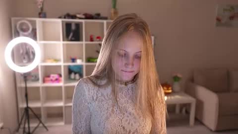 Snapshot of appr0ved chatting on 10.20.25 REYNA my friend online show from 10.20.25