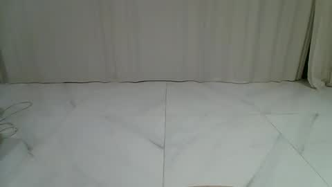 april2000 online show from 02.10.25