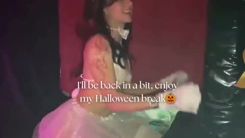   online show from 10.24.25