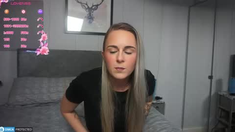 Snapshot of april_flix chatting on 05.22.26 April Flix online show from 05.22.26