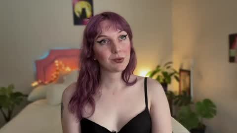 Snapshot of april_kitty chatting on 07.22.26 april_kitty online show from 07.22.26