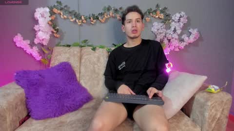 Snapshot of april_nick299 chatting on 02.27.25 april_nick299 online show from 02.27.25