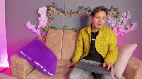 Snapshot of april_nick299 chatting on 03.06.25 april_nick299 online show from 03.06.25