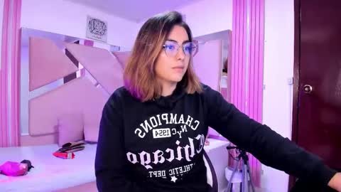 AprilSexx  online show from 01.15.26