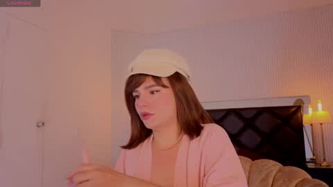 Isabella online show from 04.12.26