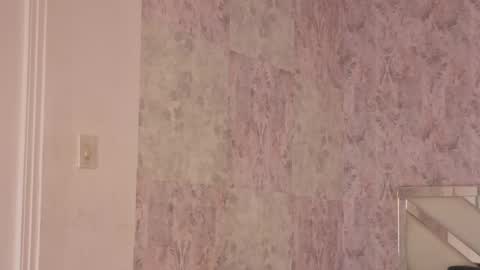 Isabella online show from 04.14.26