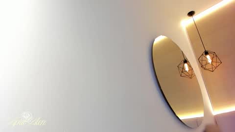 Snapshot of aprilalen chatting on 11.03.25 April online show from 11.03.25