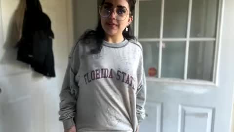 Snapshot of aprilanna chatting on 12.11.24 AnnaApril420 online show from 12.11.24