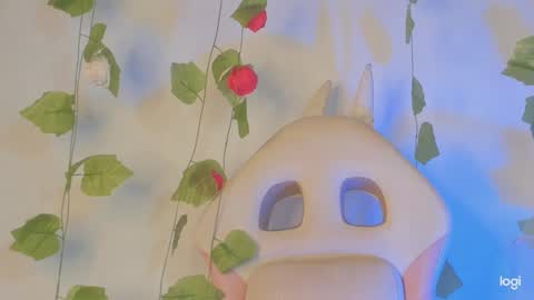 APRIL online show from 03.05.25