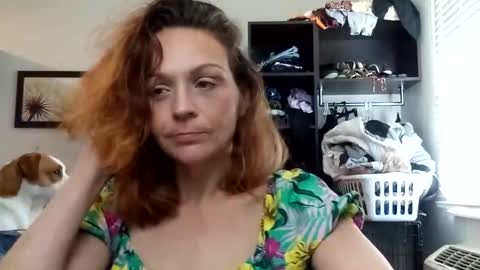 aprilrainn online show from 09.21.25
