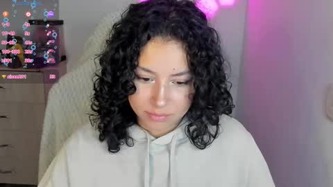 aqua emilly online show from 11.20.25