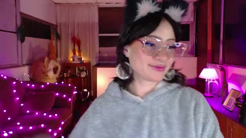 Snapshot of aquamarinebubble chatting on 10.29.25 Zam independent model online show from 10.29.25