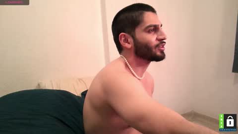 Snapshot of arab_b chatting on 02.21.26 Thiago online show from 02.21.26