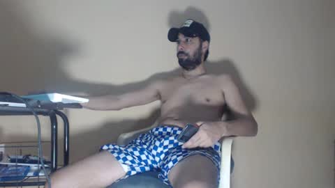 Snapshot of arabebigcock chatting on 09.20.25 ARABE online show from 09.20.25