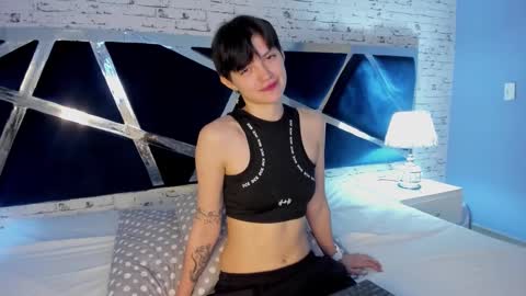 ArabellaBlue online show from 10.15.25