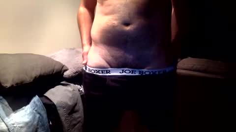 Snapshot of arabiandream21 chatting on 10.17.25 Knowledgeiskeyy online show from 10.17.25