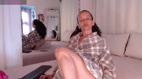 Nadia Cyel online show from 02.23.26