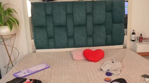   online show from 05.20.26