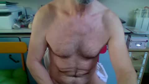 Snapshot of aragon3000 chatting on 11.09.25 aragon3000 online show from 11.09.25