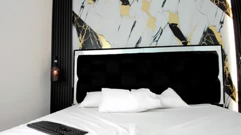 Arceluz  online show from 02.01.25