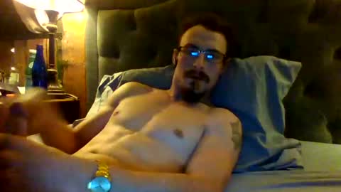 Snapshot of archerbenz chatting on 11.04.25 archerbenz online show from 11.04.25