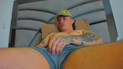 Archie online show from 10.31.25