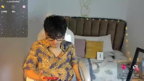 Archie online show from 12.22.25