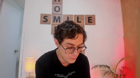 Snapshot of archie_kings_ chatting on 02.04.25 Archie online show from 02.04.25