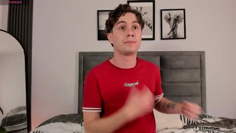 Snapshot of archie_kings_ chatting on 02.18.25 Archie online show from 02.18.25