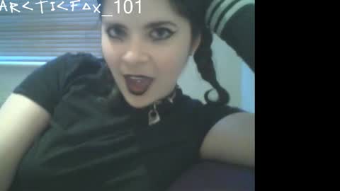 Snapshot of arcticfox_101 chatting on 03.19.26 Daisy online show from 03.19.26