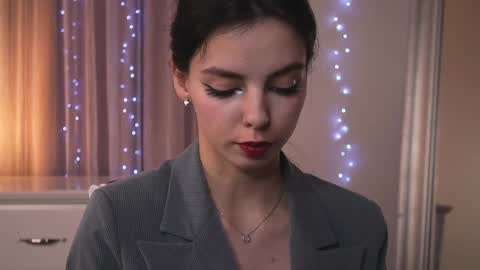 My name is Kelly online show from 01.21.25