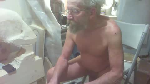 Snapshot of arealshowoff chatting on 02.06.25 arealshowoff online show from 02.06.25