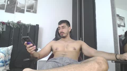 Snapshot of ares_xxxx chatting on 12.24.24 ARES online show from 12.24.24