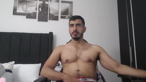 Snapshot of ares_xxxx chatting on 01.20.25 ARES online show from 01.20.25