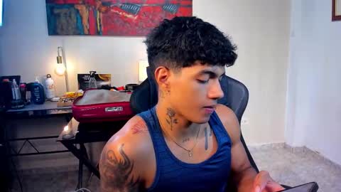 aress444 online show from 11.17.25