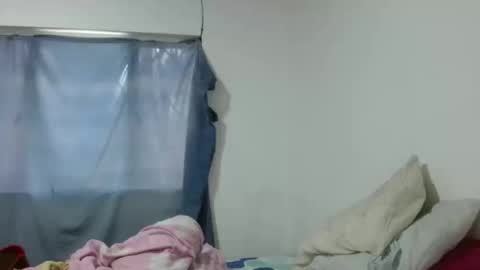 aress  adameck online show from 12.19.24