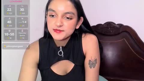 Bella online show from 10.26.25