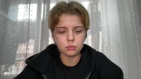 Snapshot of ari_crystal chatting on 01.13.26 ari_crystal online show from 01.13.26