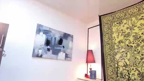 aria y orien  online show from 10.30.25