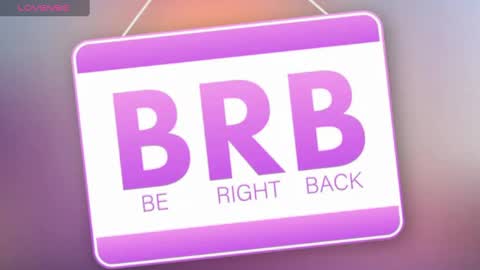 Snapshot of aria_brown_19 chatting on 12.19.24    ARIA    online show from 12.19.24